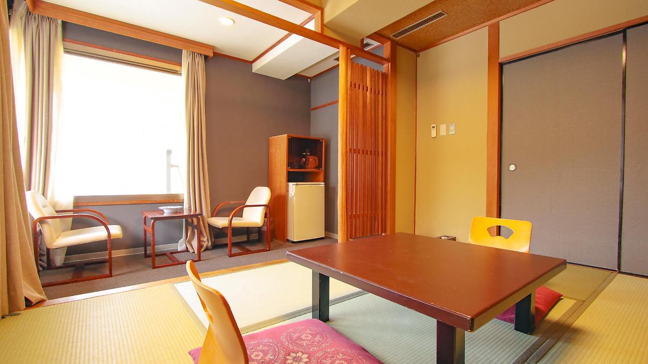 Ooedo Onsen Monogatari Toi Marine Hotel Izu Exterior foto